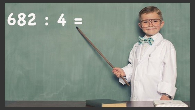 Enseñar a dividir por dos cifras puede ser un desafío para muchos docentes y familias.