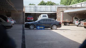 Un automóvil secuestrado en Biedma al 5300.