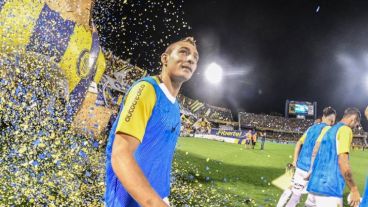 Ruben entró bien ante Lanús y casi convierte.