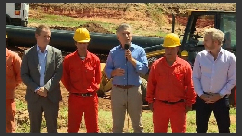 Mientras se desarrolla el 21F en Buenos Aires, Macri en Entre Ríos.