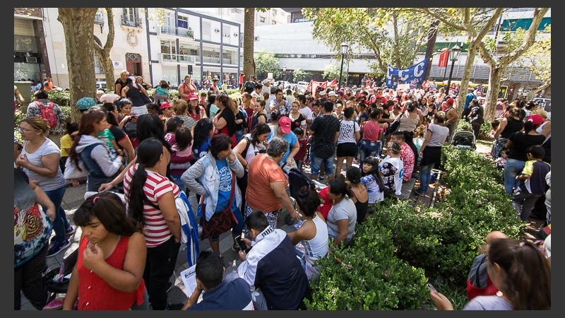 Gremios y organizaciones apoyaron la movilización contra las políticas del gobierno nacional.