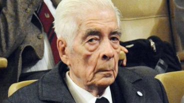 Luciano Benjamín Menéndez falleció este martes en Córdoba.