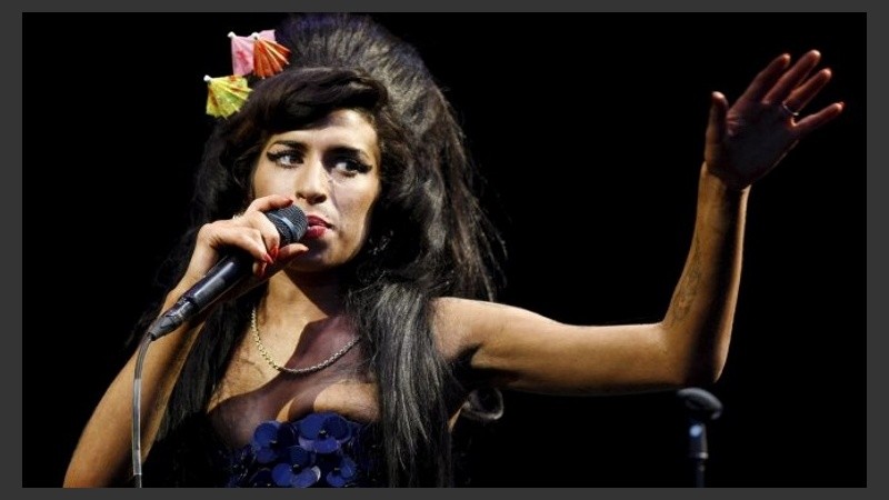 La cantante británica falleció por una intoxicación alcohólica en 2011.