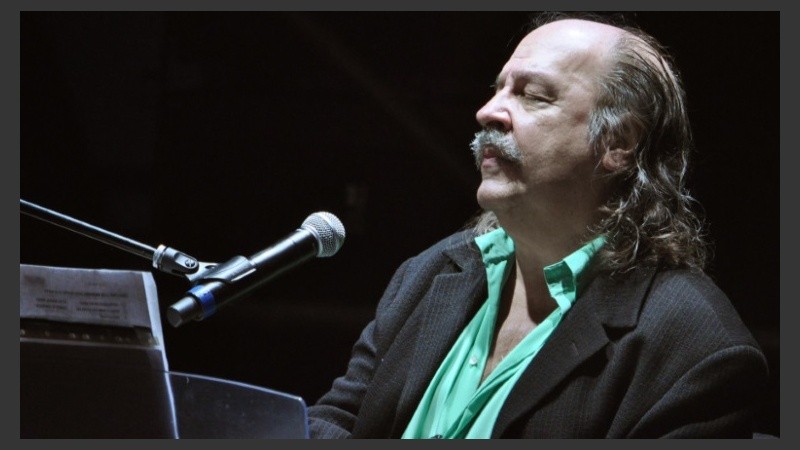 El concierto de Litto Nebbia se realiza en el marco de la apertura de la novena temporada de 