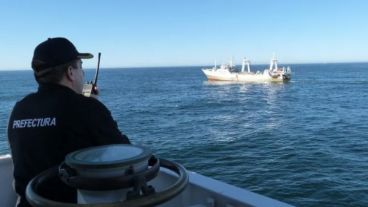 El buque fue detectado y retenido el 4 de febrero pasado.