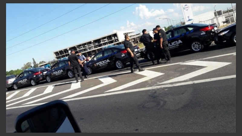 Los patrulleros nuevos que chocaron en Rosario. 