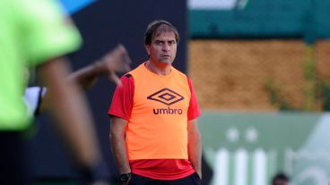 "La intención estuvo pero lamentablemente no pudimos concretar", lamentó el entrenador.