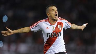 El ex volante ofensivo de River, en uno de sus últimos gritos en el club.