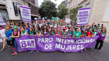 La marcha partió desde plaza San Martín.
