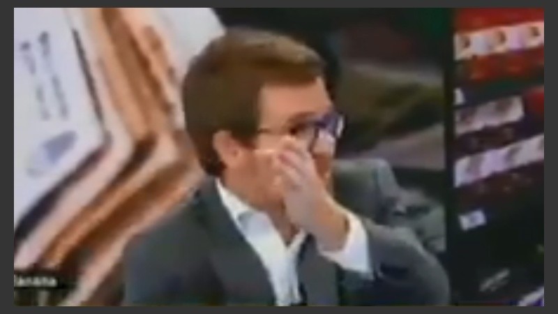 El momento en el que Massot se dio cuenta que seguían al aire.