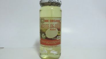 El aceite de coco es importado de Indonesia.