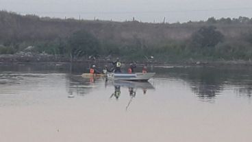Los equipos de rescate trabajando en la búsqueda.
