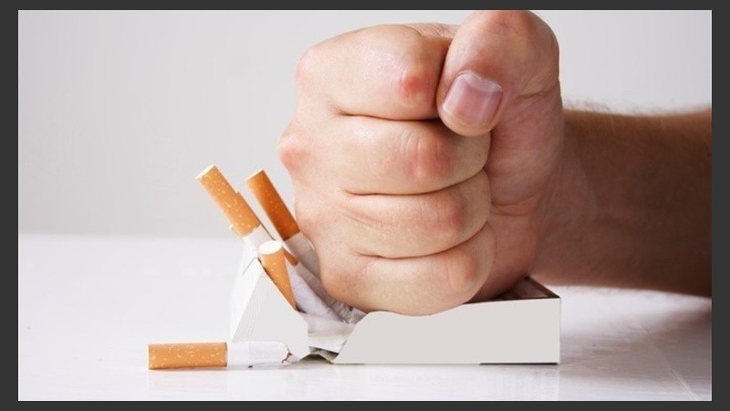 Dejar de fumar a los 30 años reduce la probabilidad de morir prematuramente por enfermedades relacionadas con fumar en más del 90%.