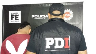 Osvaldo Fabián M., alias "Orejón", era buscado en Rosario, Santa Fe y Arroyo Seco.