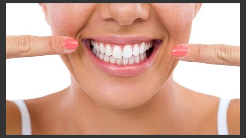Son muchos los mitos dentales y remedios caseros que llegan a nuestros oídos.