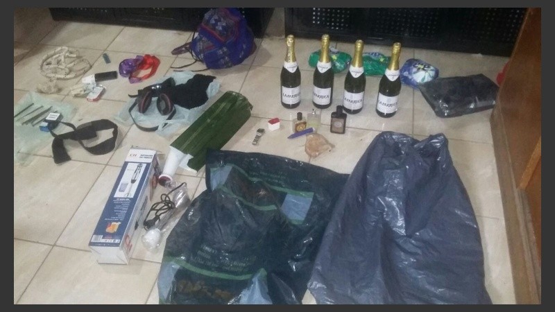 El botín que intentó llevarse el ladrón. 