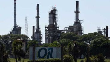 Pasivos, contrataciones y transferencias de Oil, en la mira.