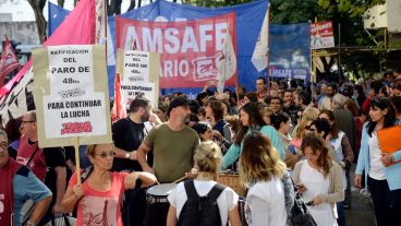 Los docentes públicos desobligaron este martes para movilizar.