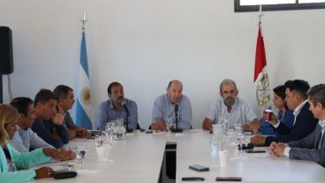 El intendente abrió las sesiones junto a concejales de todos los partidos.