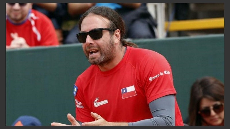 Massú, capitán chileno.