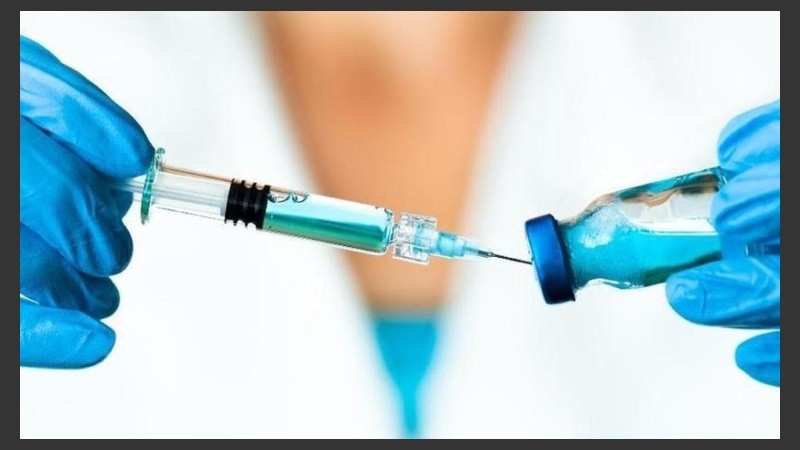 Esta semana, se iniciará la vacunación con el personal de salud de efectores públicos y privados para preservar a los cuidadores.