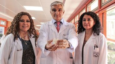 La técnica permite "operar muchas veces al paciente antes de operarlo".