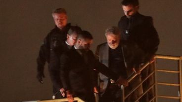 Lula, trasladado por la Policía Federal.