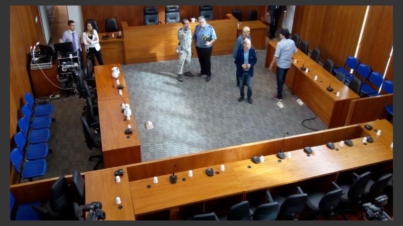  Los nuevos Tribunales penales, en Virasoro y Mitre.