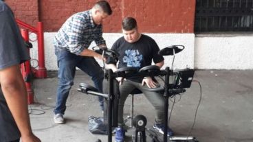 Un chico de 15 años trasplantado del corazón aportó la base de batería.