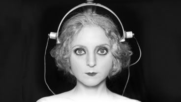 Nicola Constantino como "María", según "Metrópolis I".