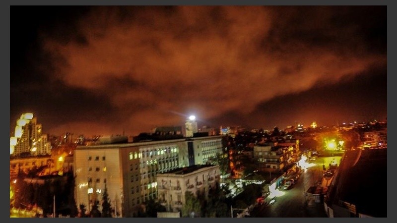 Una imagen del ataque aliado en Damasco.