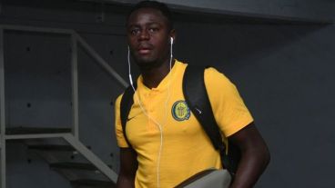 Cabezas se fue preocupado del Monumental.