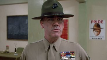 R. Lee Ermey participó en unas 60 películas, en su mayoría, en papeles relacionados con el ejército