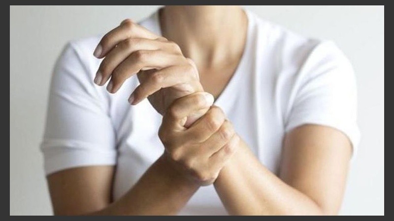 Artritis y artrosis son enfermedades crónicas y solo se puede mitigar el dolor.