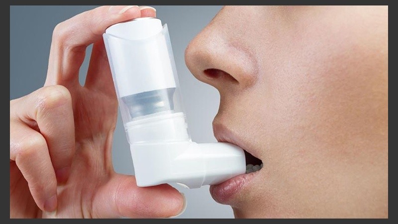 Hay muchos chicos que por ser alérgicos tienen asma.