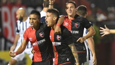 Figueroa, junto a los juveniles.