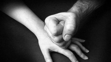 La mujer confió que es víctima de violencia de parte de su ex pareja.