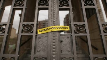 El cartel con el que se toparon los trabajadores que dependen del Ministerio de Agroindustria, este viernes.
