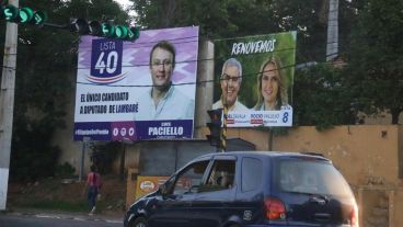 Los afiches electorales en las calles de Paraguay.