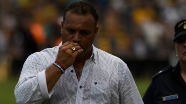 Fernández, de camisa.