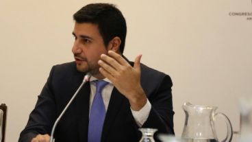 Cleri sugirió a Lifschitz priorizar el reclamo ante el gobierno nacional por las tarifas.