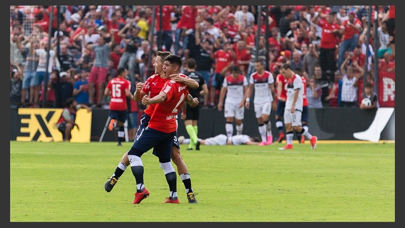 El Rojo golpeó sobre el final del primer tiempo.