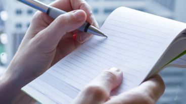 Cada estudiante puede repasar de forma particular los contenidos al revisar de nuevo estas fichas.