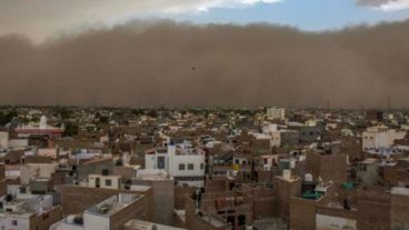 La tormenta se cobró la vida de al menos 100 personas.