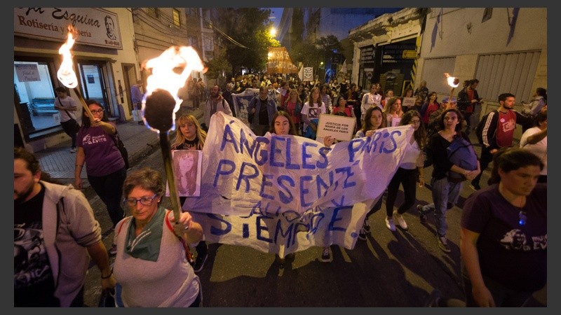 Marcha de las antorchas por María de los Ángeles París. 