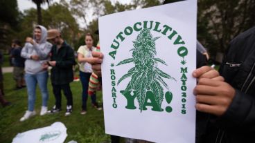 En plaza San Martín se realizó la convocatoria este sábado por la tarde.