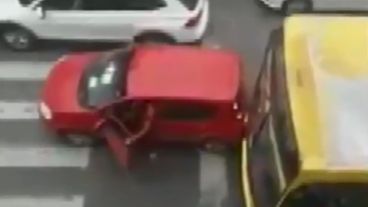 Choque y furia en Corrientes y Tucumán.