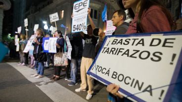 Rosarinos rechazaron el aumento en las tarifas.