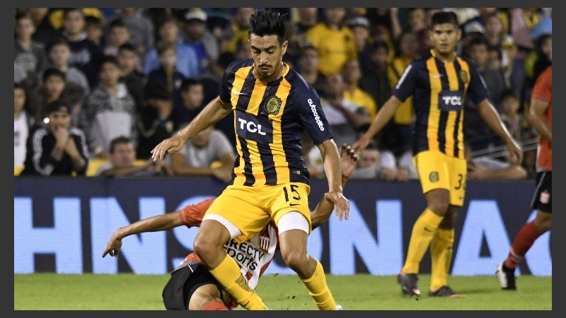 Camacho tuvo un flojo partido y se fue reemplazado en el entretiempo.