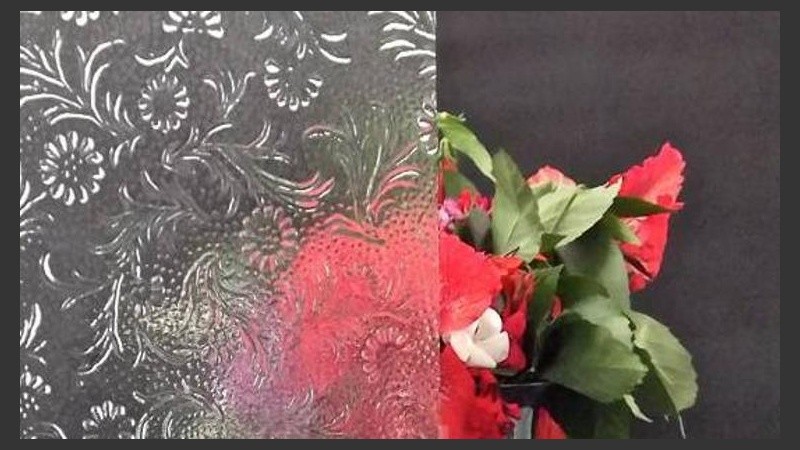 Cielo como vidrio esmerilado. 